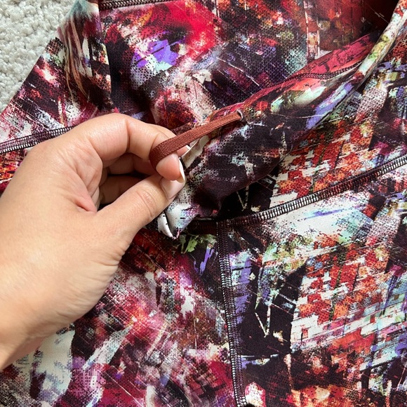 🍋 Lululemon Leggings! - Picture 3 of 4